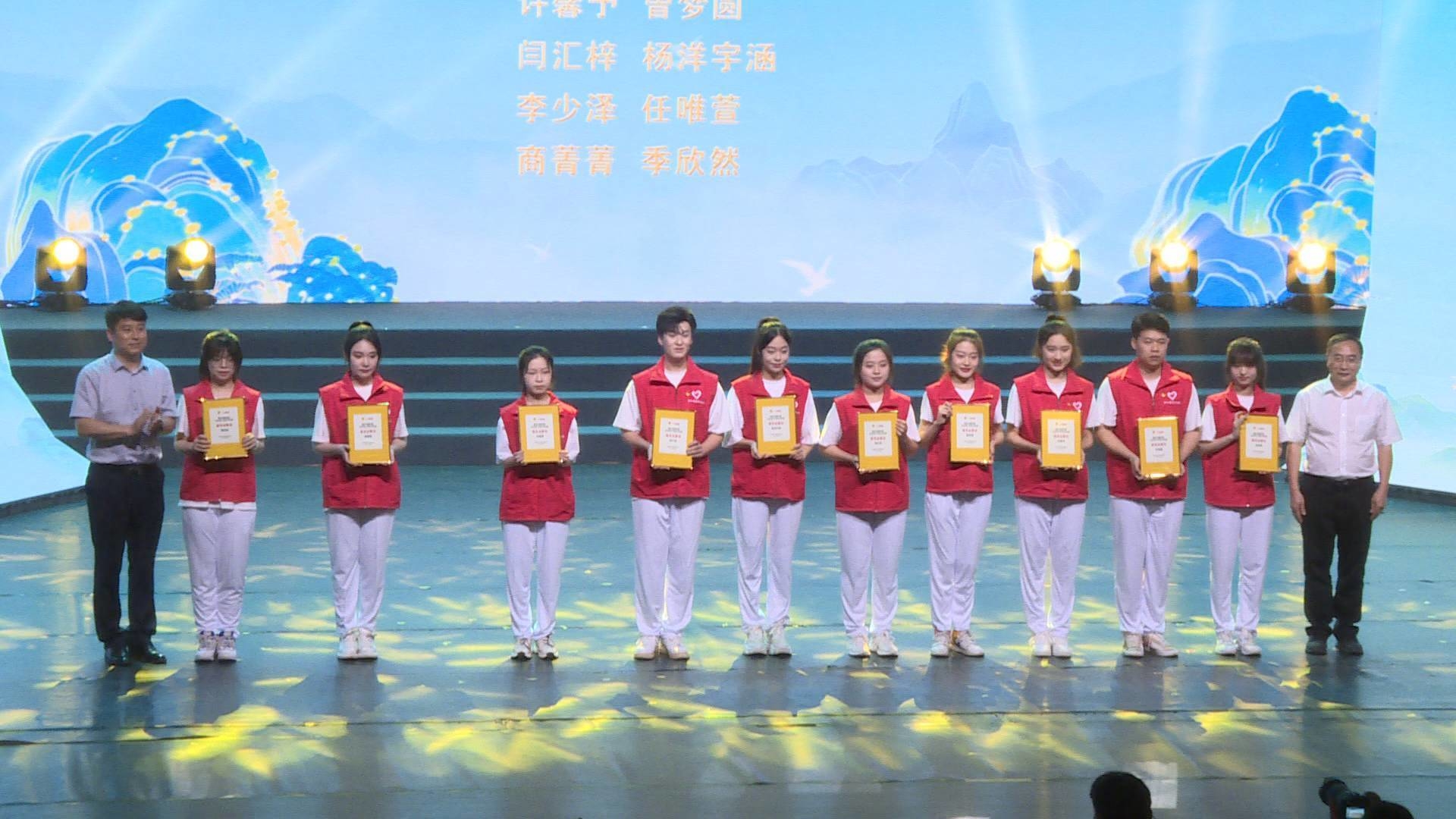 诗会3.JPG